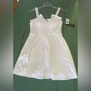 🎀 City Studio NEW White Lined Summer Dress 🎀 POCKETS Juniors Size 11